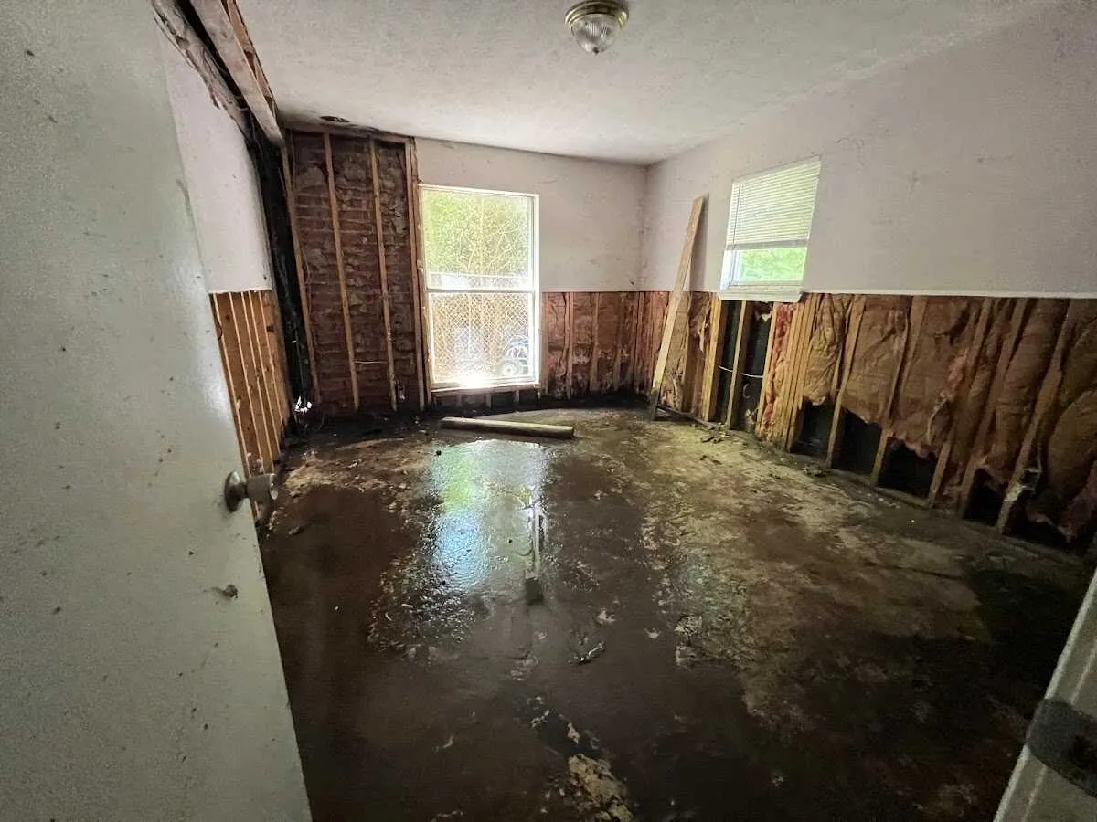 Water Damage Restoration services in St. Joseph, MO